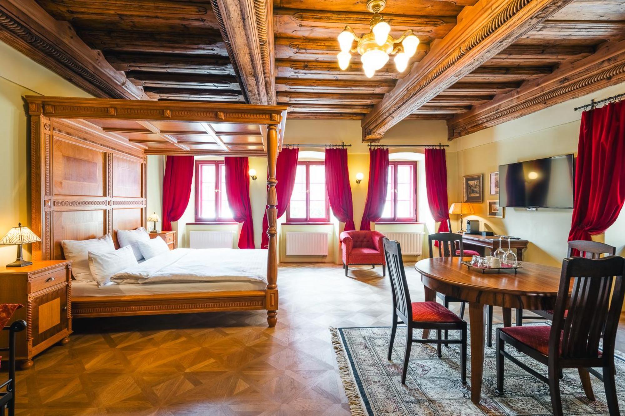 فندق هوتل كرسينوف دوم Český Krumlov المظهر الخارجي الصورة